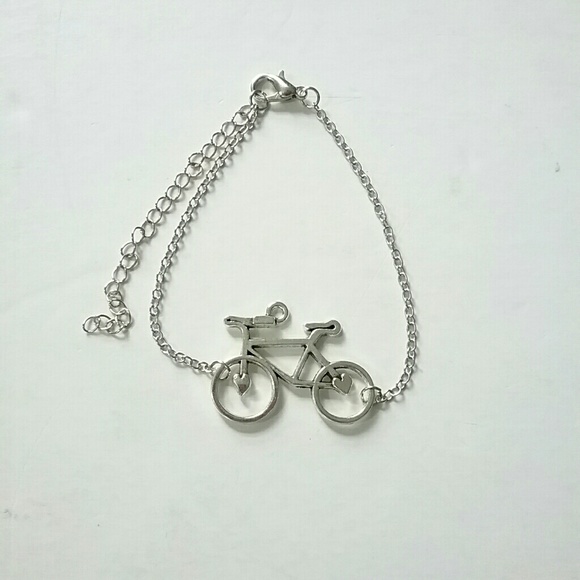 Jewelry - 💕4/$25💕Bicycle Bracelet